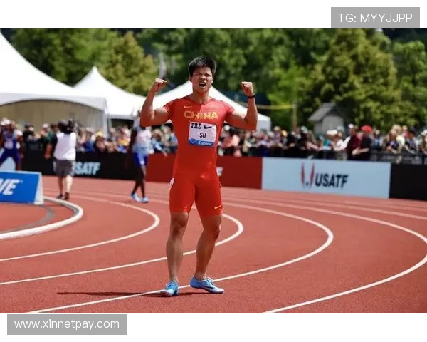 上海足球队在钻石联赛积分榜上以97分稳居第一名展现强劲实力