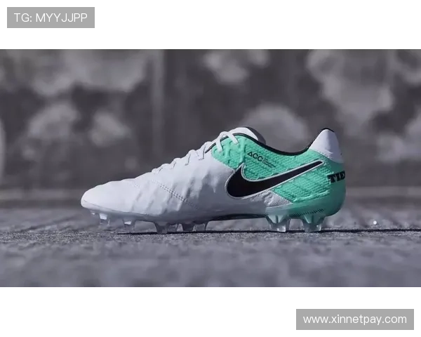 传奇足球鞋6与足球明星们的精彩瞬间与荣耀之路