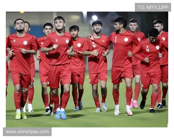 全国锦标赛回顾：广州足球队球员个人能力的精彩展现与分析